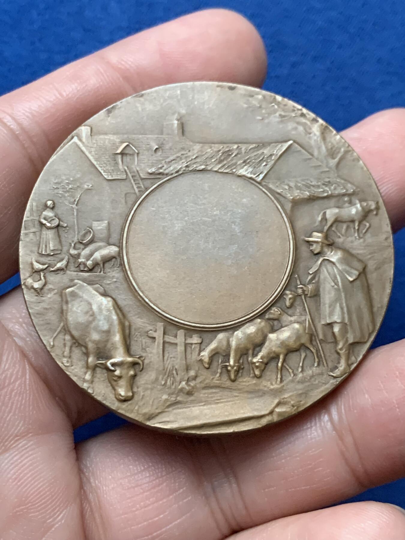 《竞宝斋》第436场 周日，周一2场连拍 （全场包邮） P.Grand'homme 法国农业铜章，重：56克，直径：49.7mm，边铭：三角厂铭 BRONZE，品相不错，双面设计，很美！