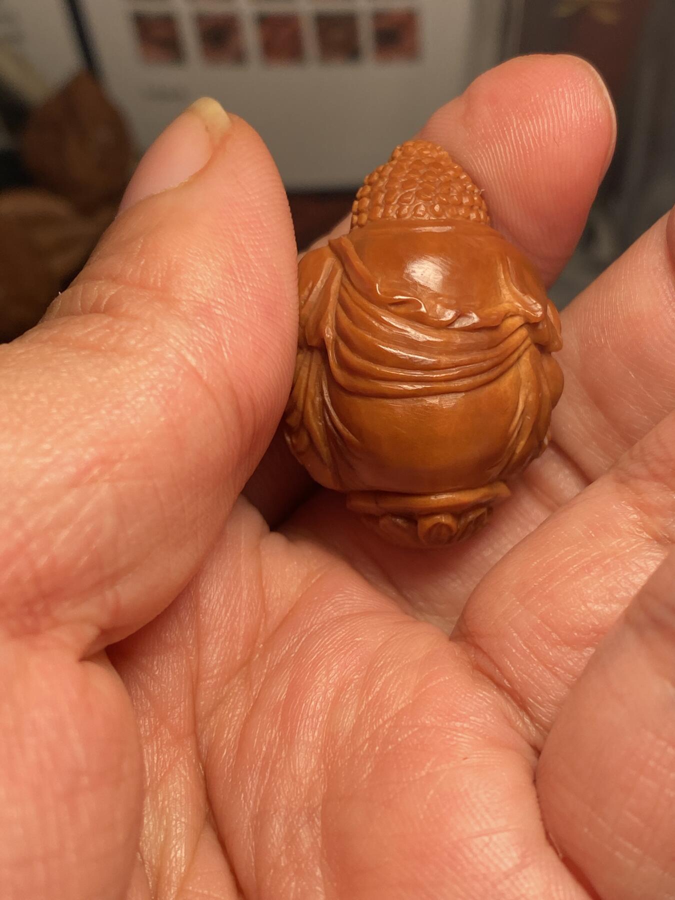 大佬都在看的苏工核雕捡漏价