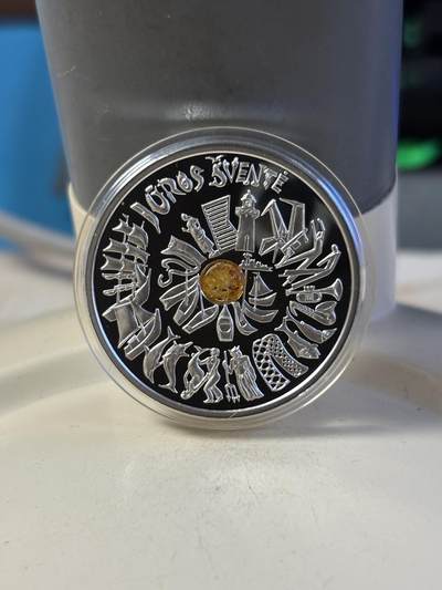 第181期拍卖 - 立陶宛2021年传统庆典系列3镶嵌琥珀精制银币，925银，12.44克，发行2500枚