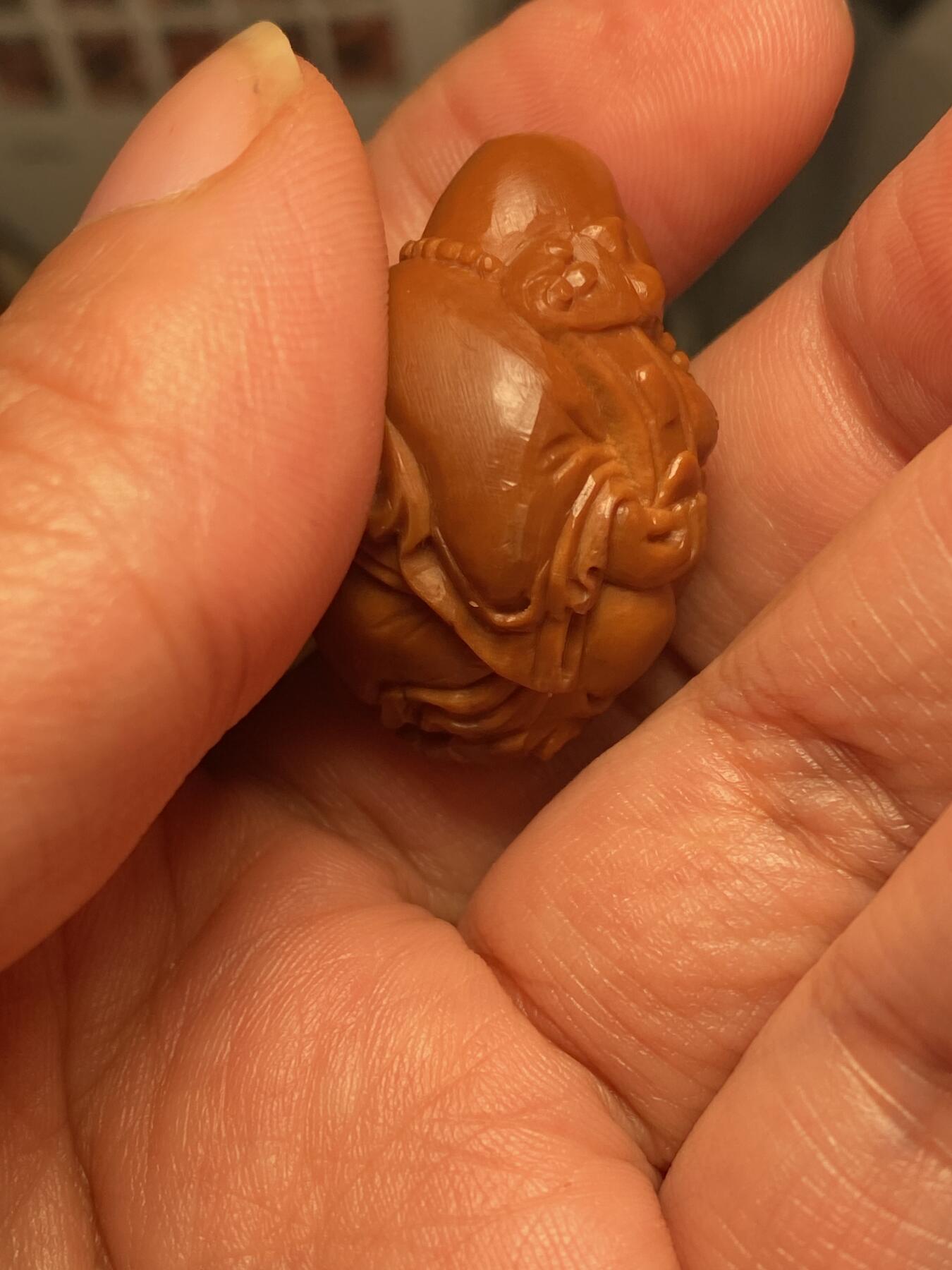 大佬都在看的苏工核雕捡漏价