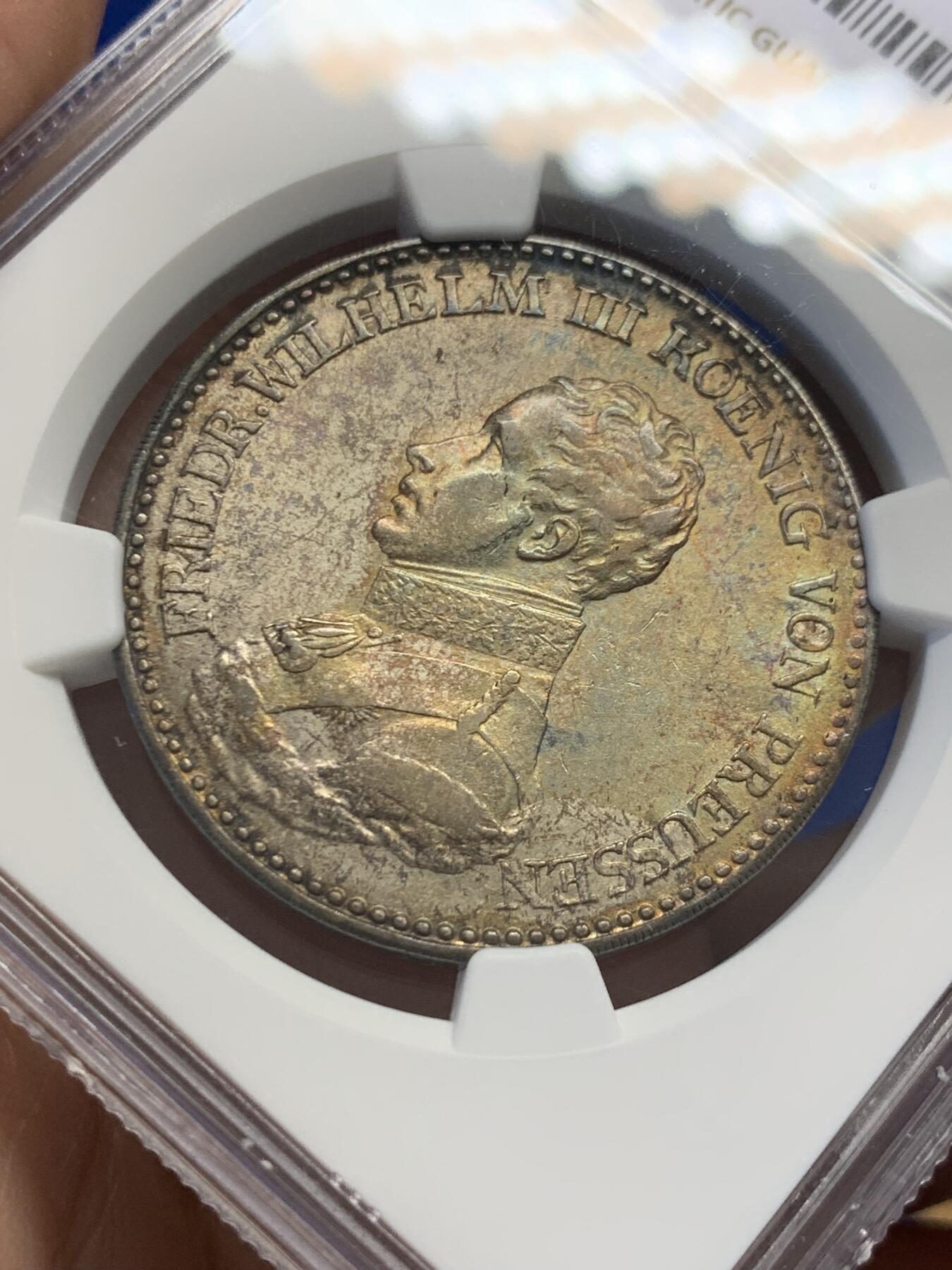 《竞宝斋》第436场 周日，周一2场连拍 （全场包邮） NGC AU58 德国普鲁士 1818年 威廉三世鹰炮泰勒 币面压力十足 完美转光感 难得好品