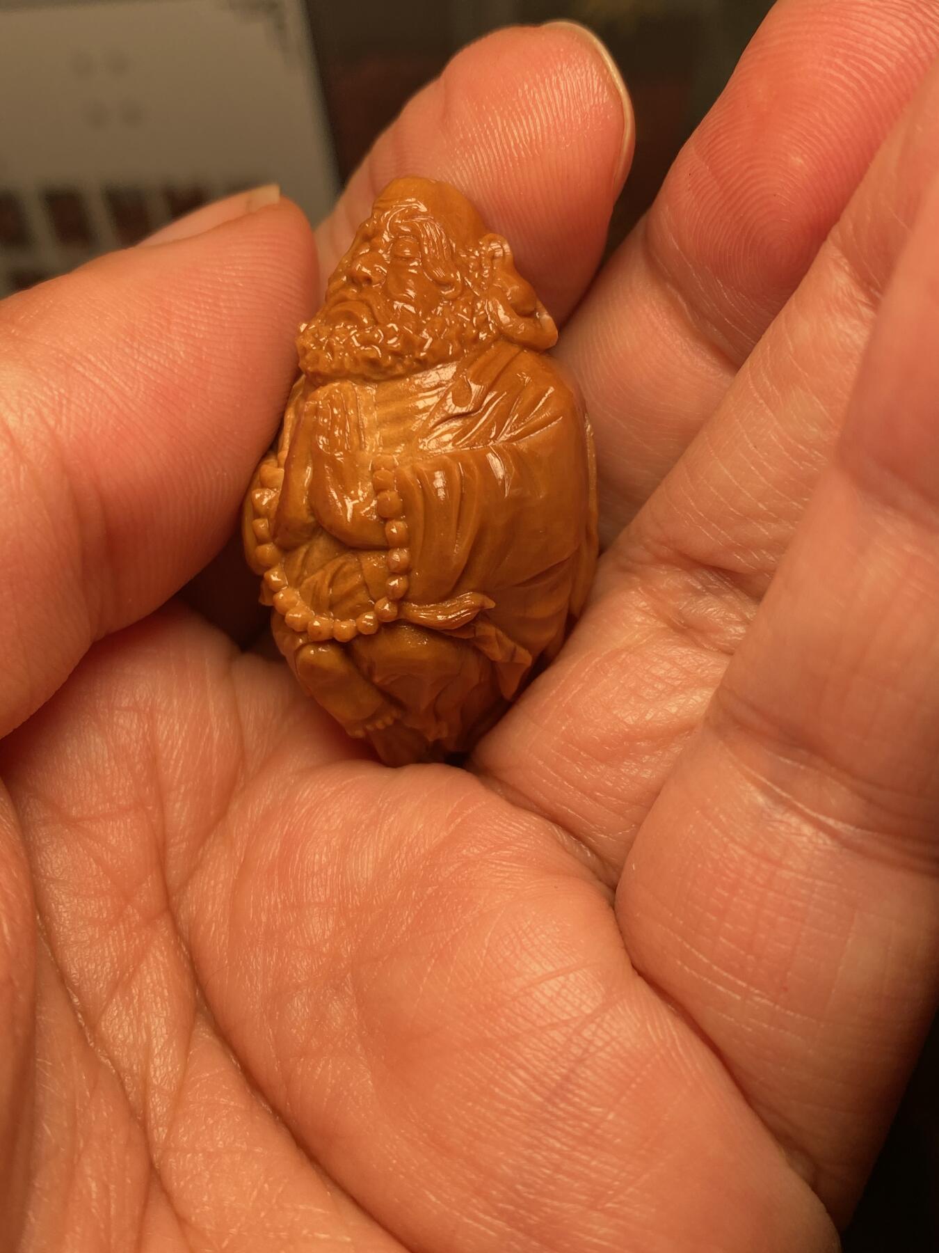 大佬都在看的苏工核雕捡漏价