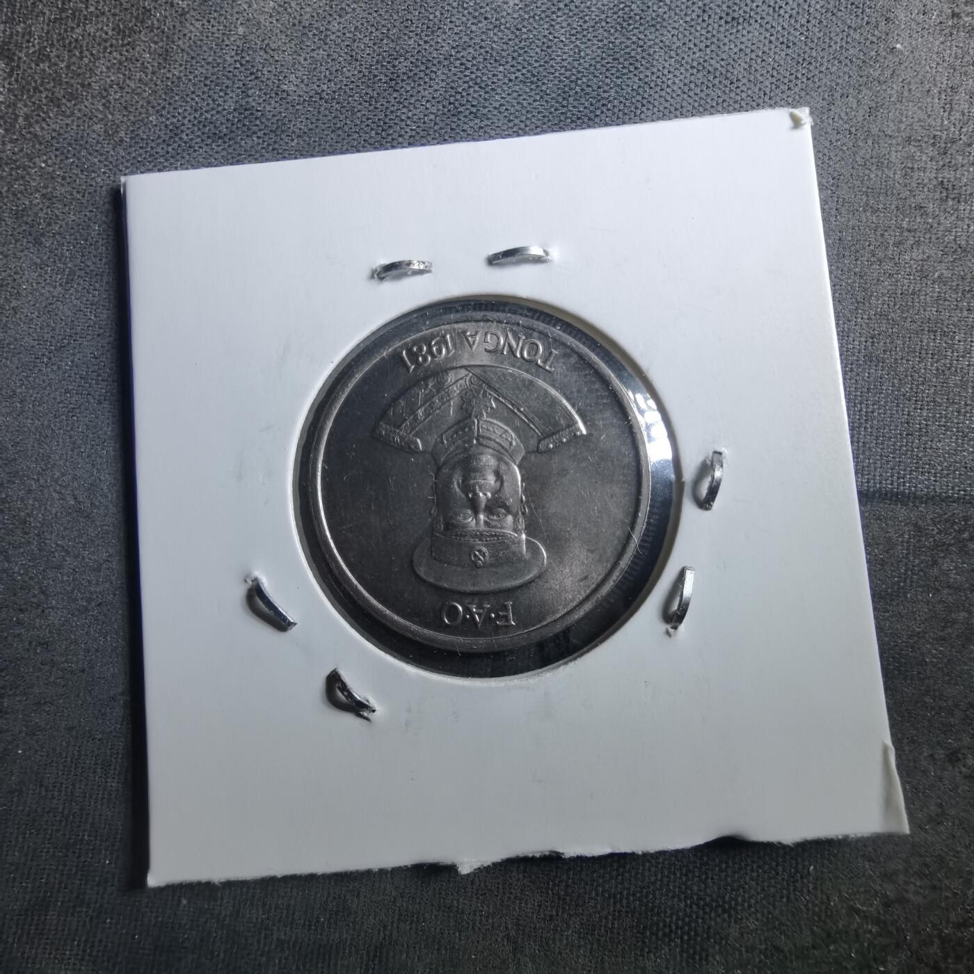 沼泽如烟--第898场 汤加1981年10分