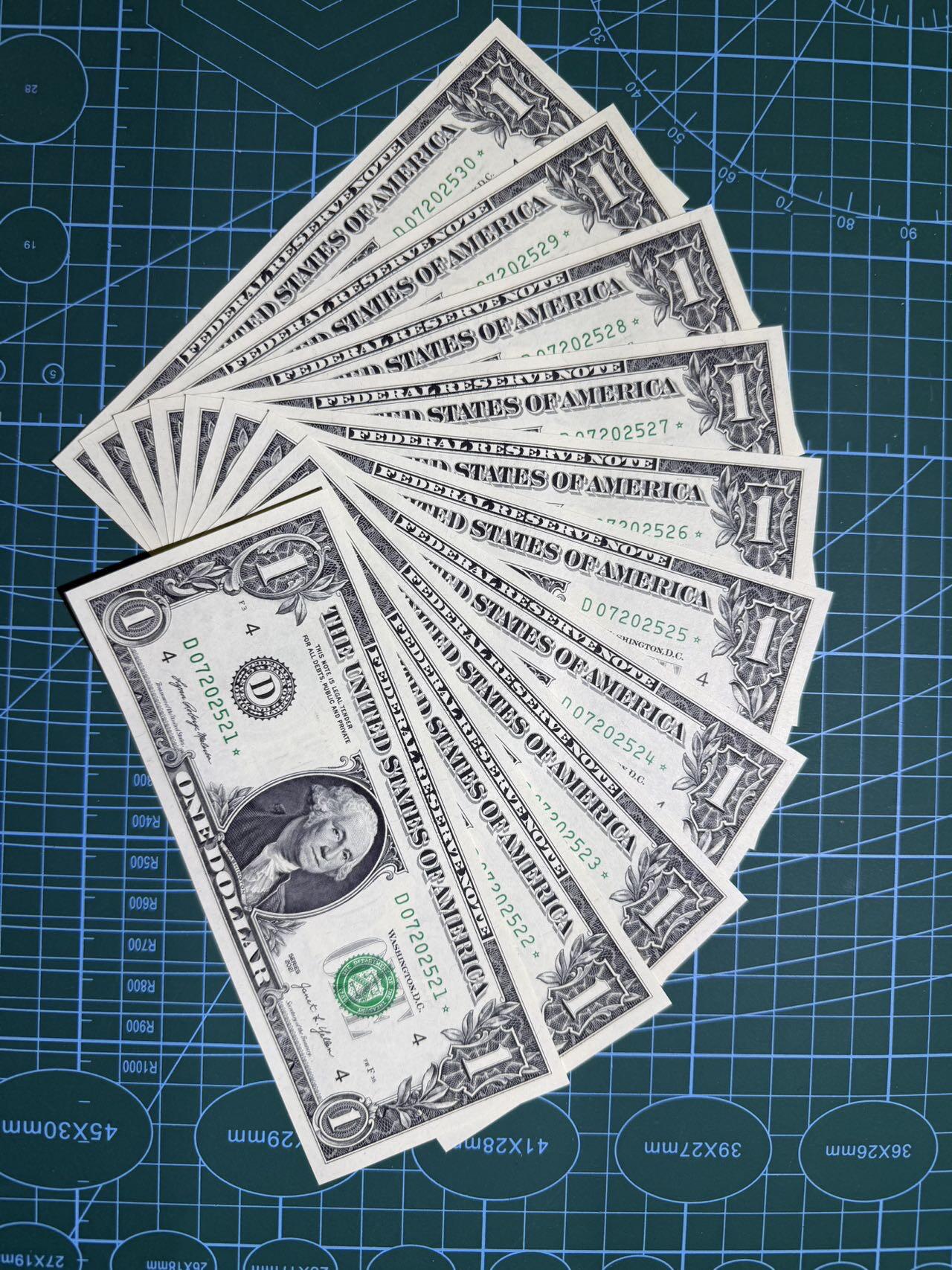 【炜奕收藏】，第五十期 2021年美国1美元补号标十，UNC品相