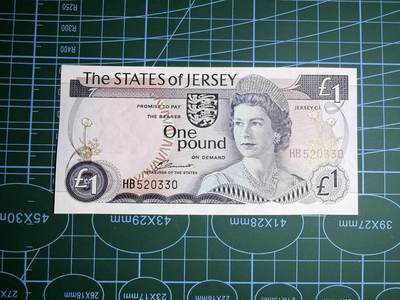 【炜奕收藏】，第五十期 - 泽西岛1镑，UNC品相，号码无47