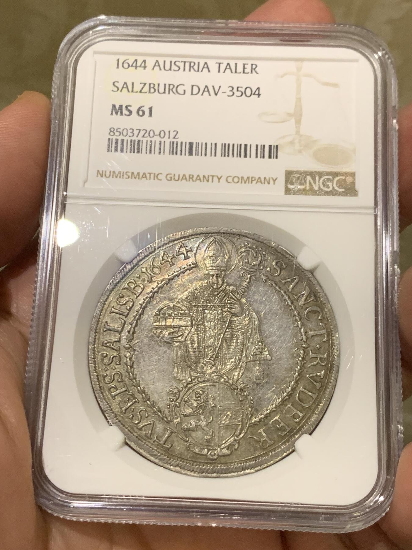 《竞宝斋》第436场 周日，周一2场连拍 （全场包邮） 唯一亚军分 NGC MS61 神圣罗马帝国 1644年 萨尔茨堡抱婴泰勒大银币 深打 反正面人物全脸 包浆也同样漂亮