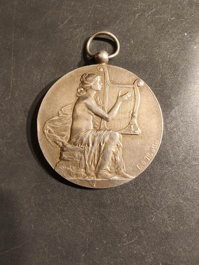 老王徽章第162期 - 法国鲁昂1913年音乐竞赛大型银奖章    950银    直径36mm.   重量22.2g