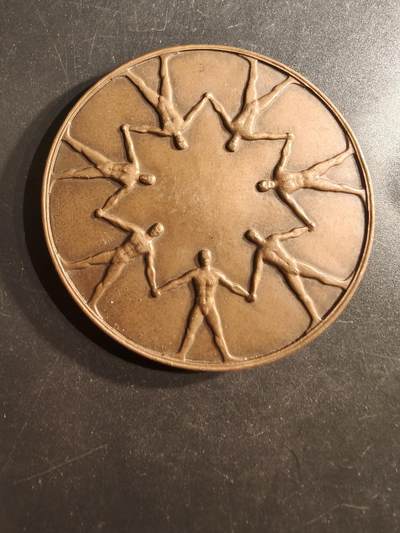 老王徽章第162期 - 法国烟草和火柴互助会大铜章     直径66mm.    重量134.9g