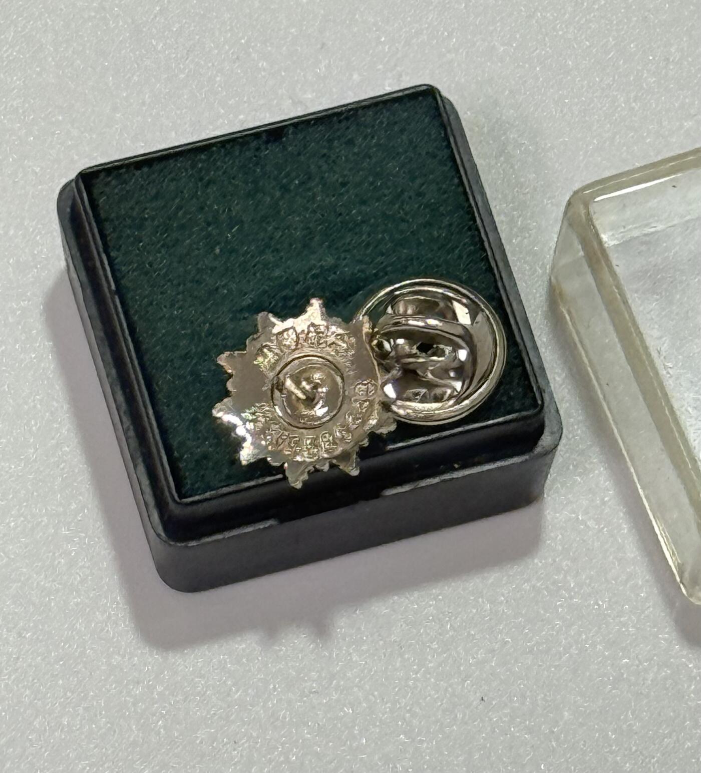 韵星假日精品2025秋季军品类拍卖会-- Rimey Holidays Boutique 2025 Autumn Militaria Sale KMT党庆纪念章，925银