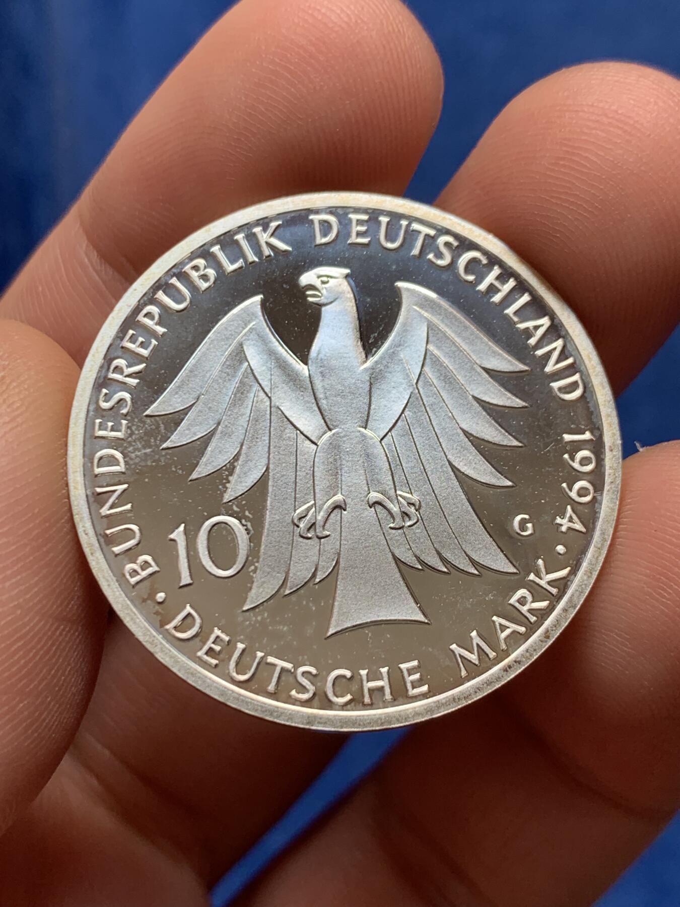 《竞宝斋》第436场 周日，周一2场连拍 （全场包邮） 德国 1994年 约翰·戈特弗里德·赫尔德（德国文艺理论家） 诞辰250周年纪念10马克银币 G版 15.5克 625银