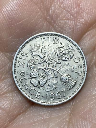 2025年第一百二十六场(总第一百五十二场）外国好品散币(免佣金) - 英国🇬🇧1967年6便士(伊丽莎白二世青年桂冠第二版，普制币关门年)