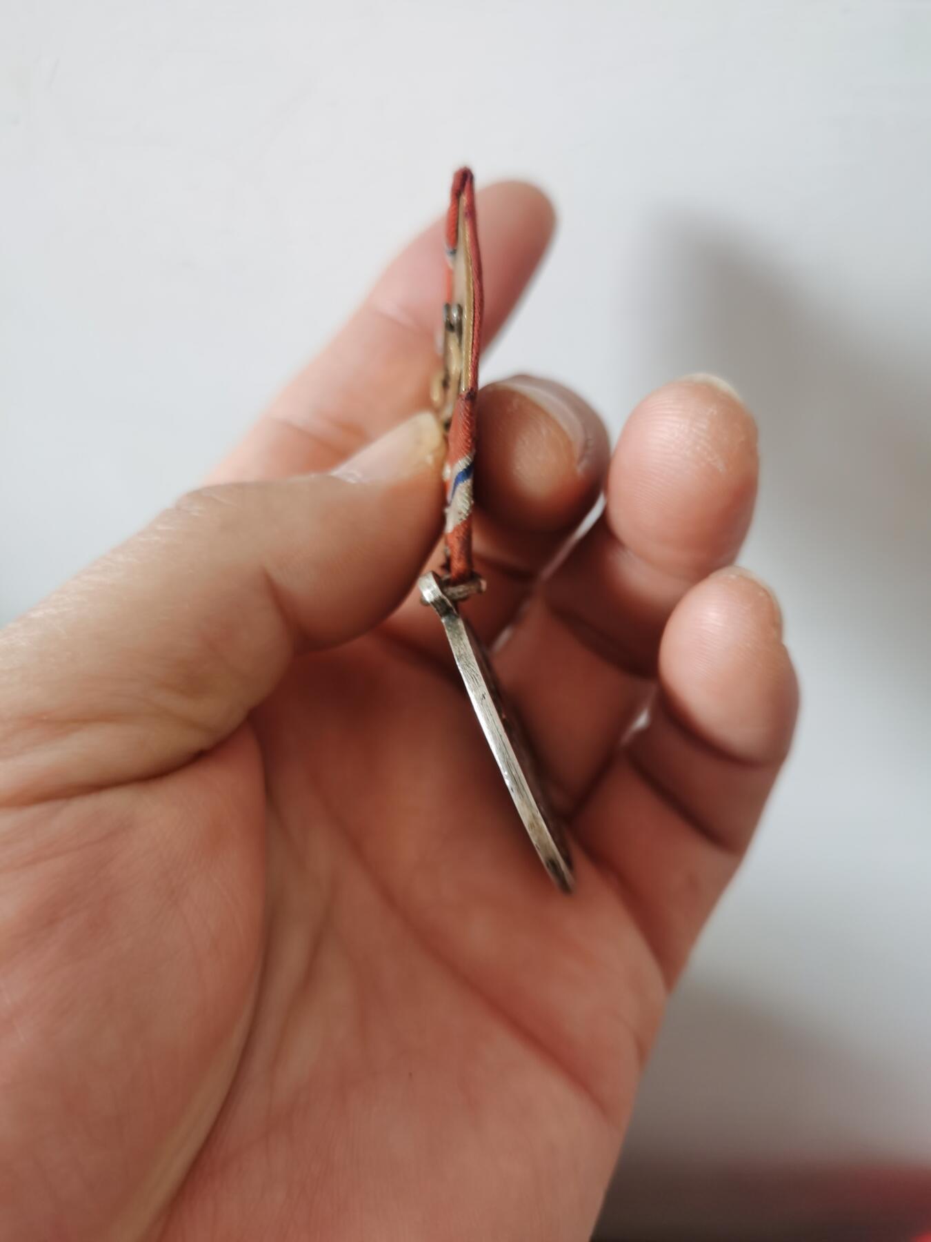 朝鲜50年代颁发红星功劳奖章一枚