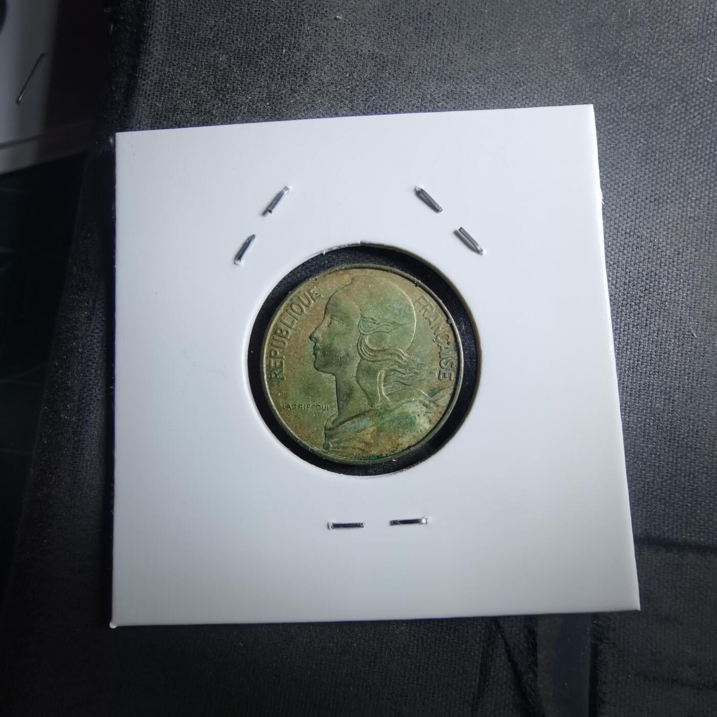 沼泽如烟--第897场 法国1975年十分