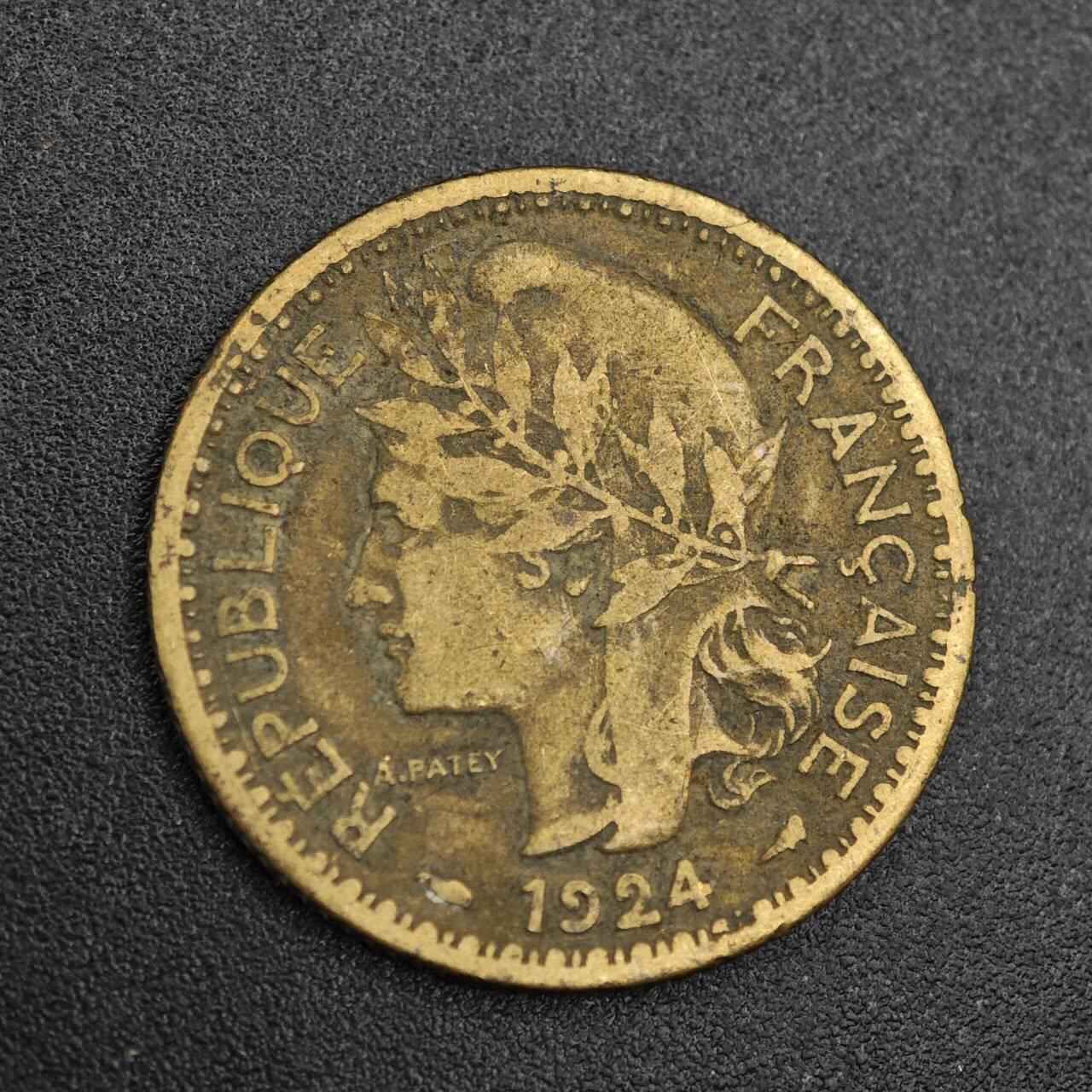 【淘币小摊】实时拍第七百九十三拍   散币场   满百包邮可预留二周 每周一统一发货   法属多哥1924年1法郎铜币