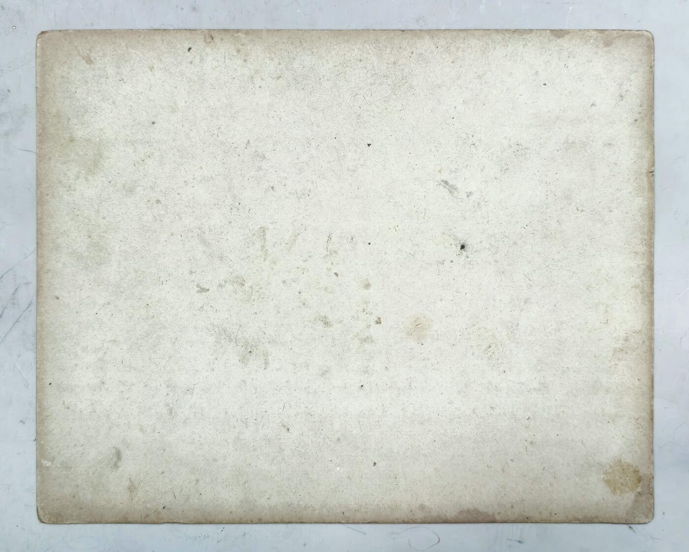 2025年吉藏纸杂文献秋季专场拍卖会 民国北洋时期上海游艺会乐队小丑魔术师影像一张 (框)30.2×24.1cm(照片)21.3×16.1cm