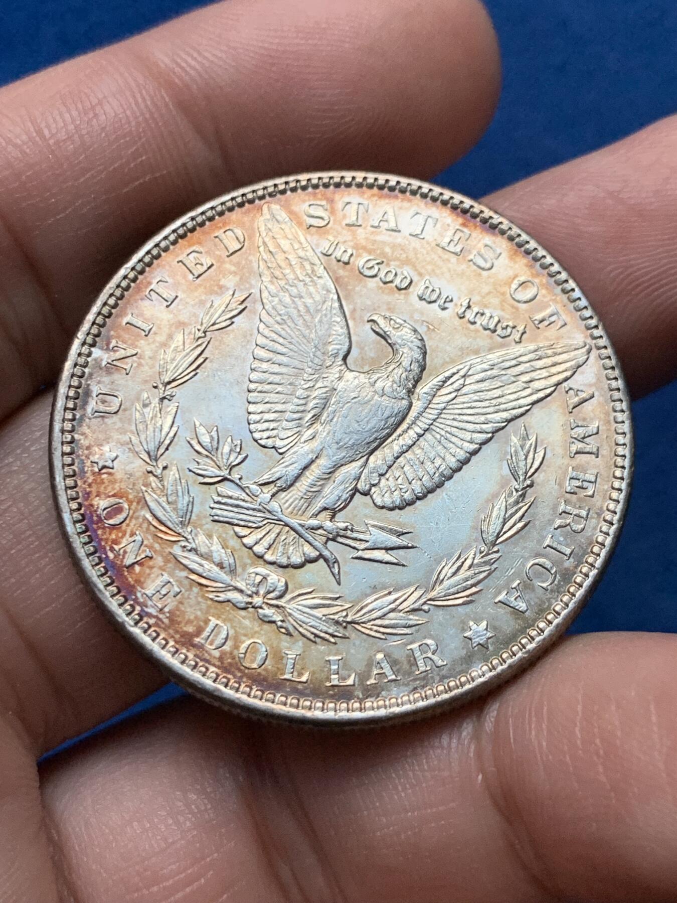 《竞宝斋》第436场 周日，周一2场连拍 （全场包邮） 美国1887年摩根银币 带彩 状态好