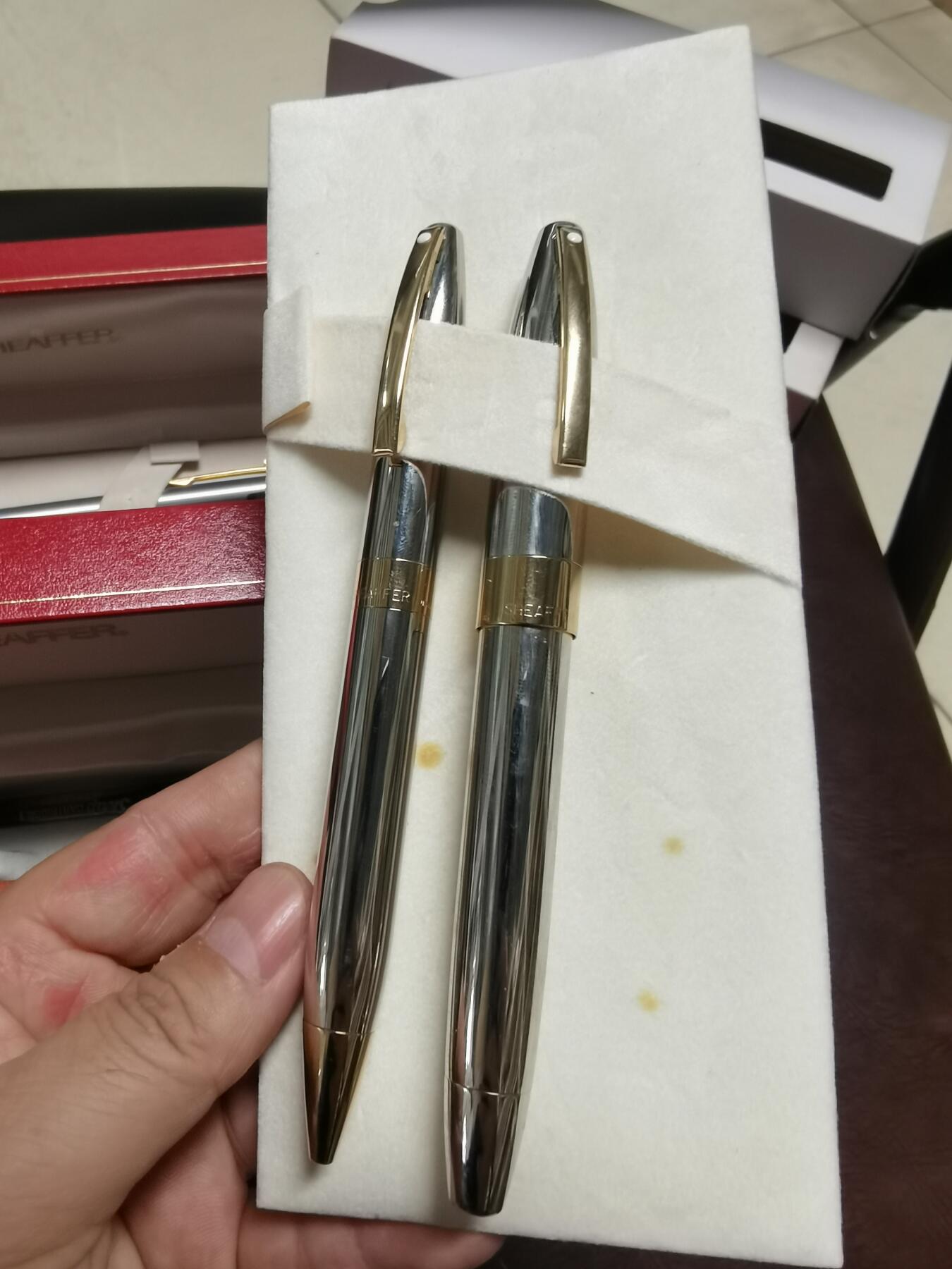 犀飞利金笔一对套装原盒