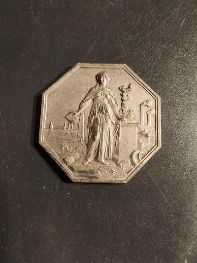 老王徽章第162期 -  法国工业和商业信贷银行八角银章    950银    直径36mm.   重量22.1g