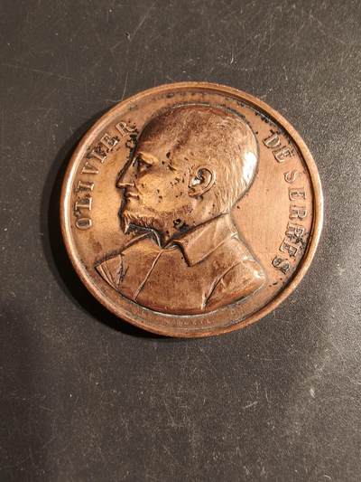 老王徽章第162期 -  法国安德尔-卢瓦尔省农业、科学、艺术与文学协会大铜章    早期蜜蜂Cuivre 铜标     直径41mm.    重量29.2g