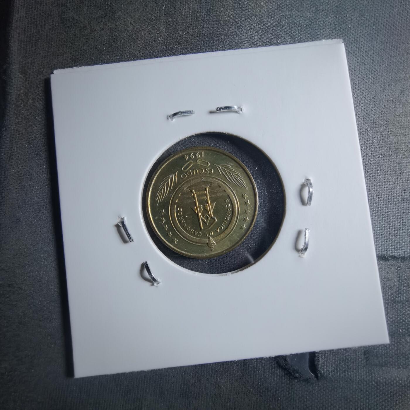 沼泽如烟--第898场 佛得角1994年1埃斯库多