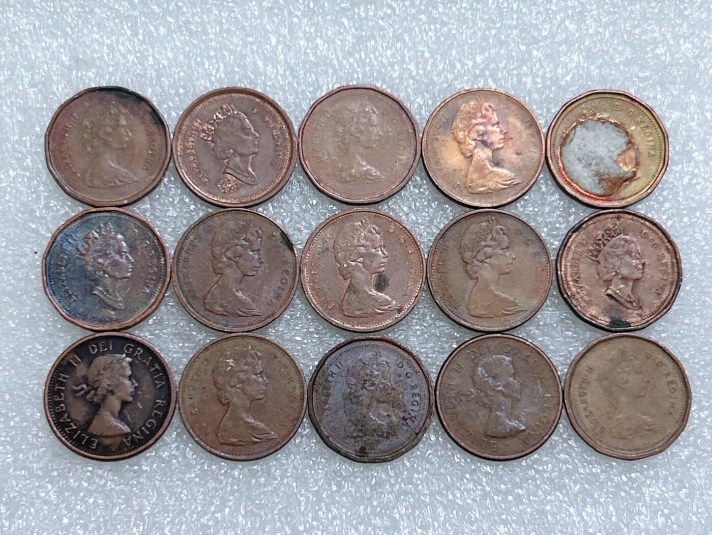 第一海外回流一元起拍收藏 散集专场  第264期 加拿大枫叶版1分铜币 15枚