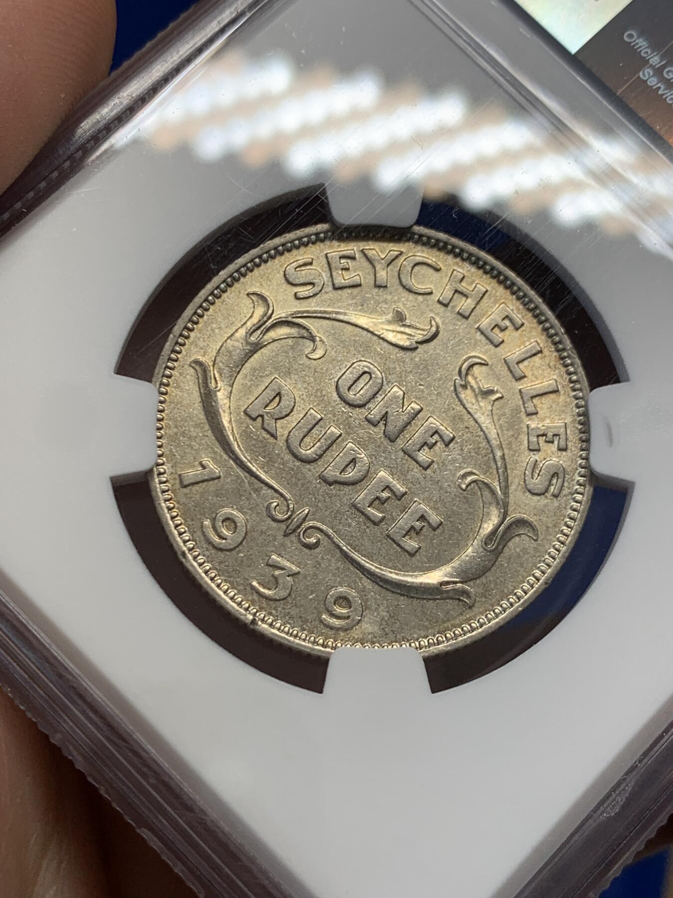 《竞宝斋》第436场 周日，周一2场连拍 （全场包邮） NGC AU53 英属塞舌尔 1939年 1卢比 银币 发行量仅9万枚 英国皇家造币厂铸造