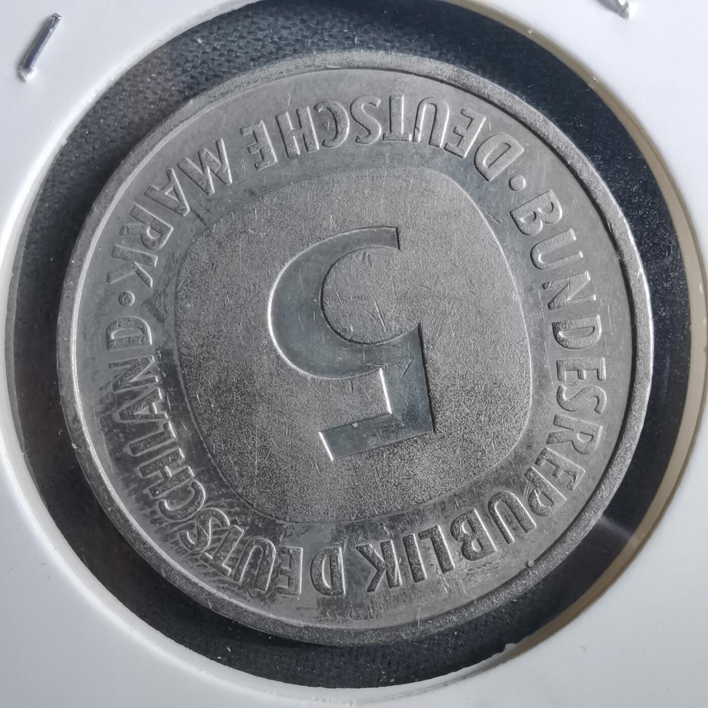 沼泽如烟--第897场 德国1975年5马克