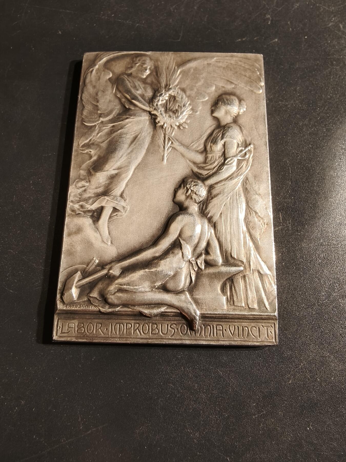 老王徽章第162期