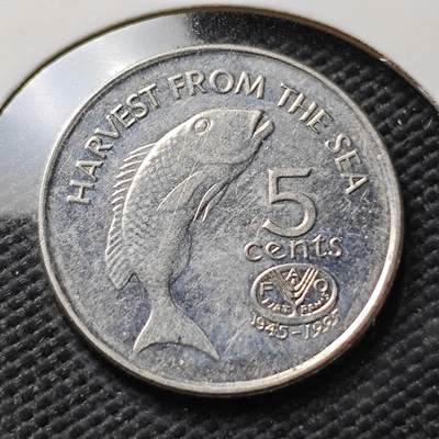 KK钱币收藏小铺  第367场  2月预留时间 周末发货 -  1995斐济农粮纪念币5分