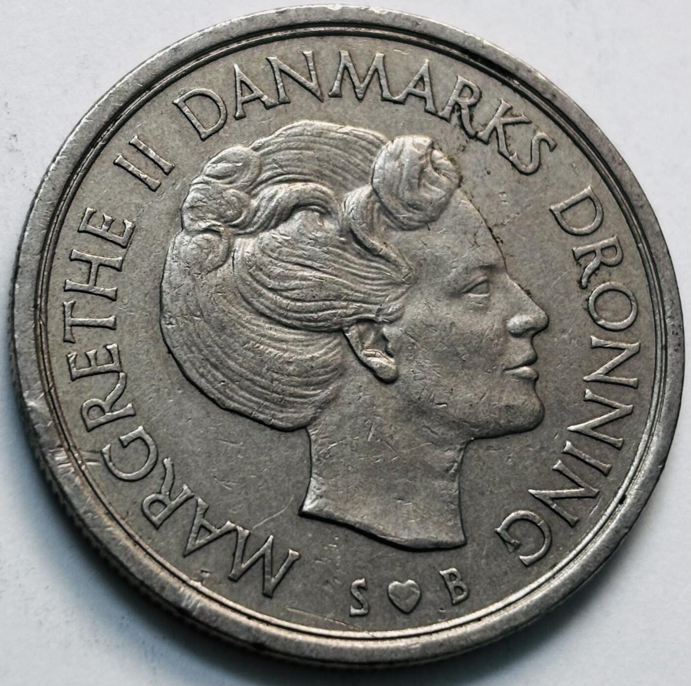 文馨钱币收藏第 280 场， 长期接收代拍品 好品 1975 年丹麦 玛格丽特二世女王 5 克朗，第一版