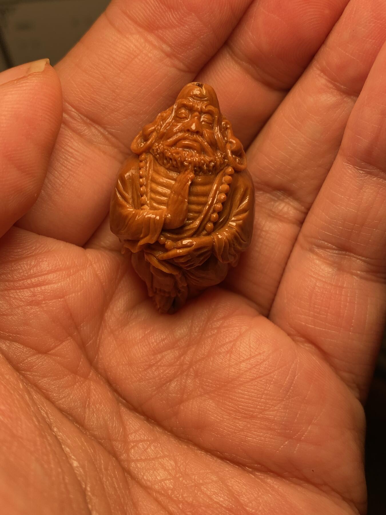 大佬都在看的苏工核雕捡漏价