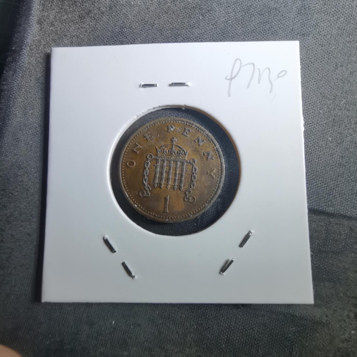 沼泽如烟--第897场 英国1986年1便士