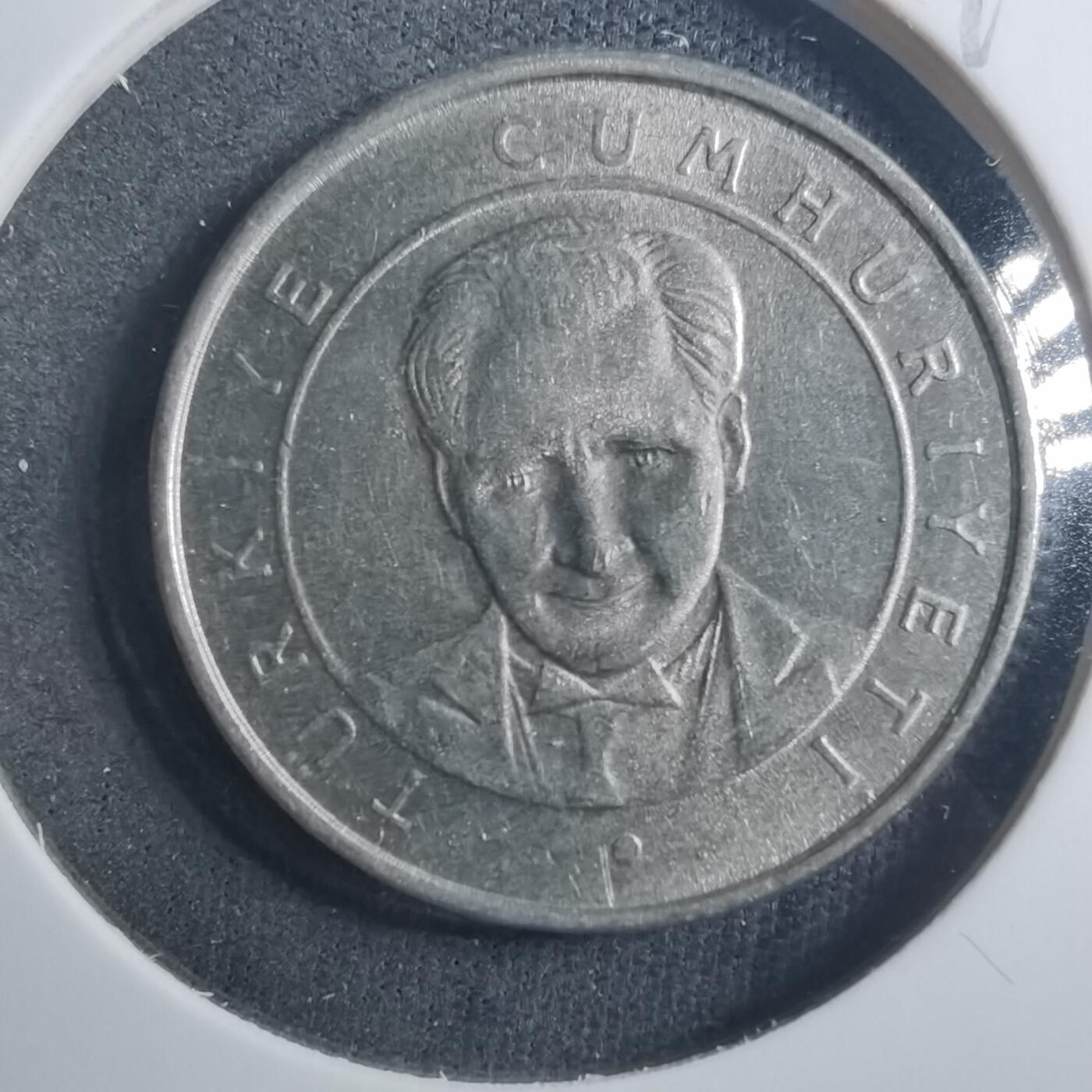 沼泽如烟--第896场 土耳其2005年25库鲁