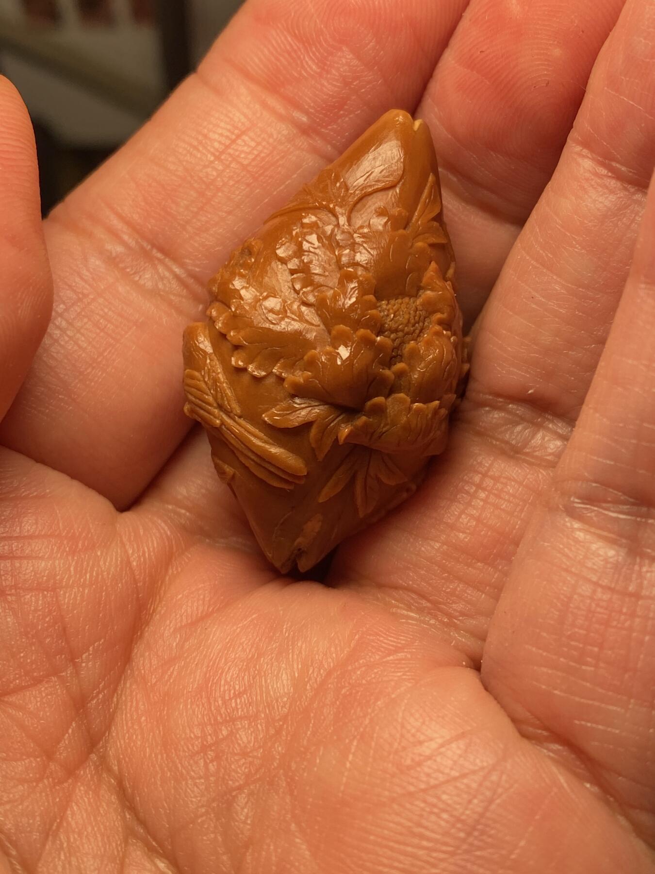 大佬都在看的苏工核雕捡漏价