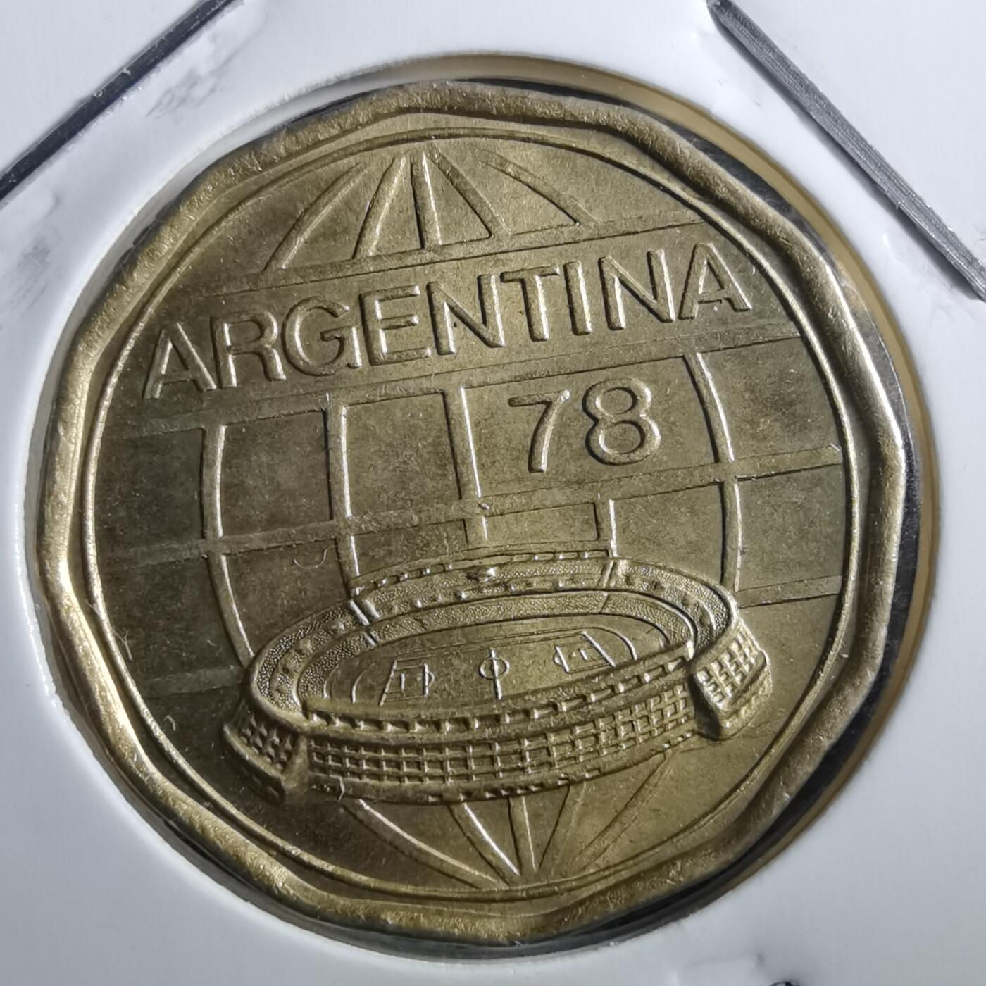 沼泽如烟--第898场 阿根廷1977年100比索