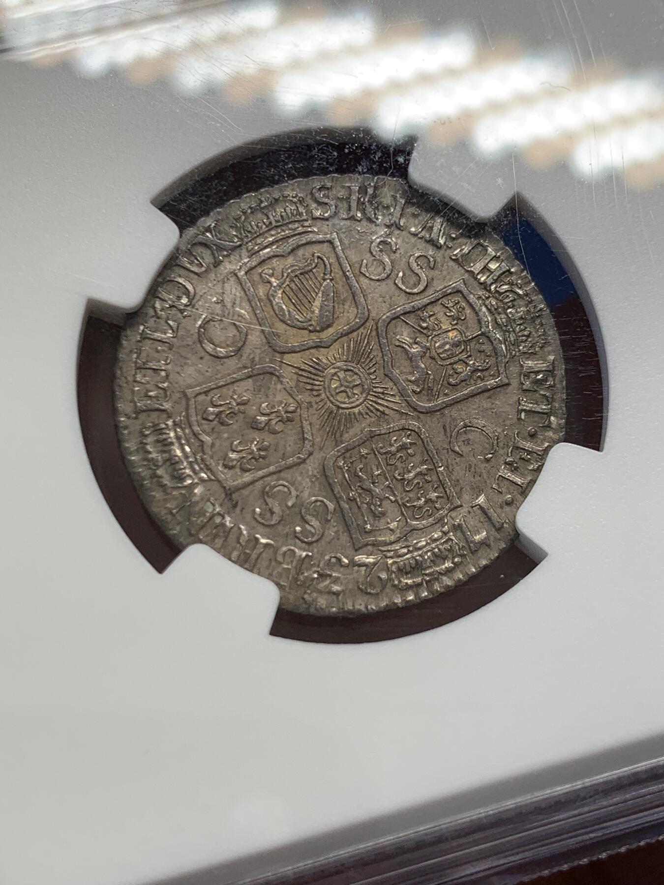 《竞宝斋》第436场 周日，周一2场连拍 （全场包邮） NGC MS63 英国 1723年 乔治一世SSC一先令银币 原味深包浆 高点清晰 难得状态