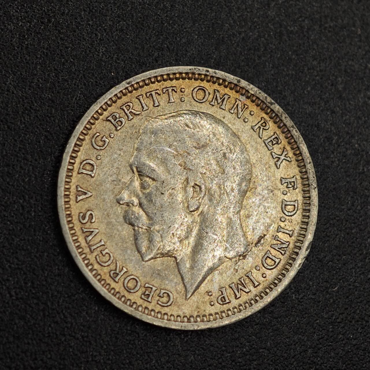 【淘币小摊】实时拍第七百九十三拍   散币场   满百包邮可预留二周 每周一统一发货   英国1933年乔治五世3便士银币