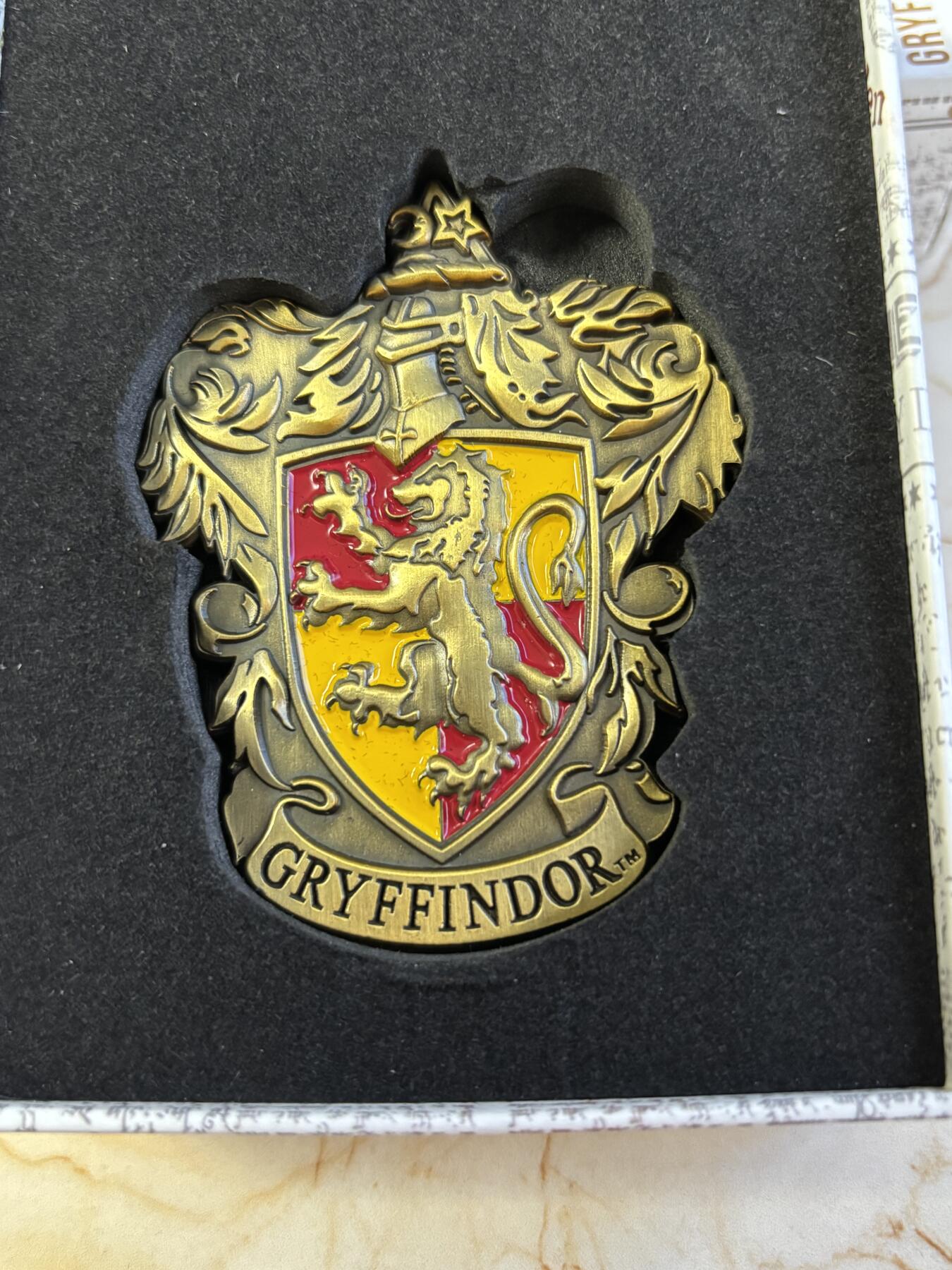 第181期拍卖 库克2021年哈利波特徽章格兰芬多徽章异形彩铜币