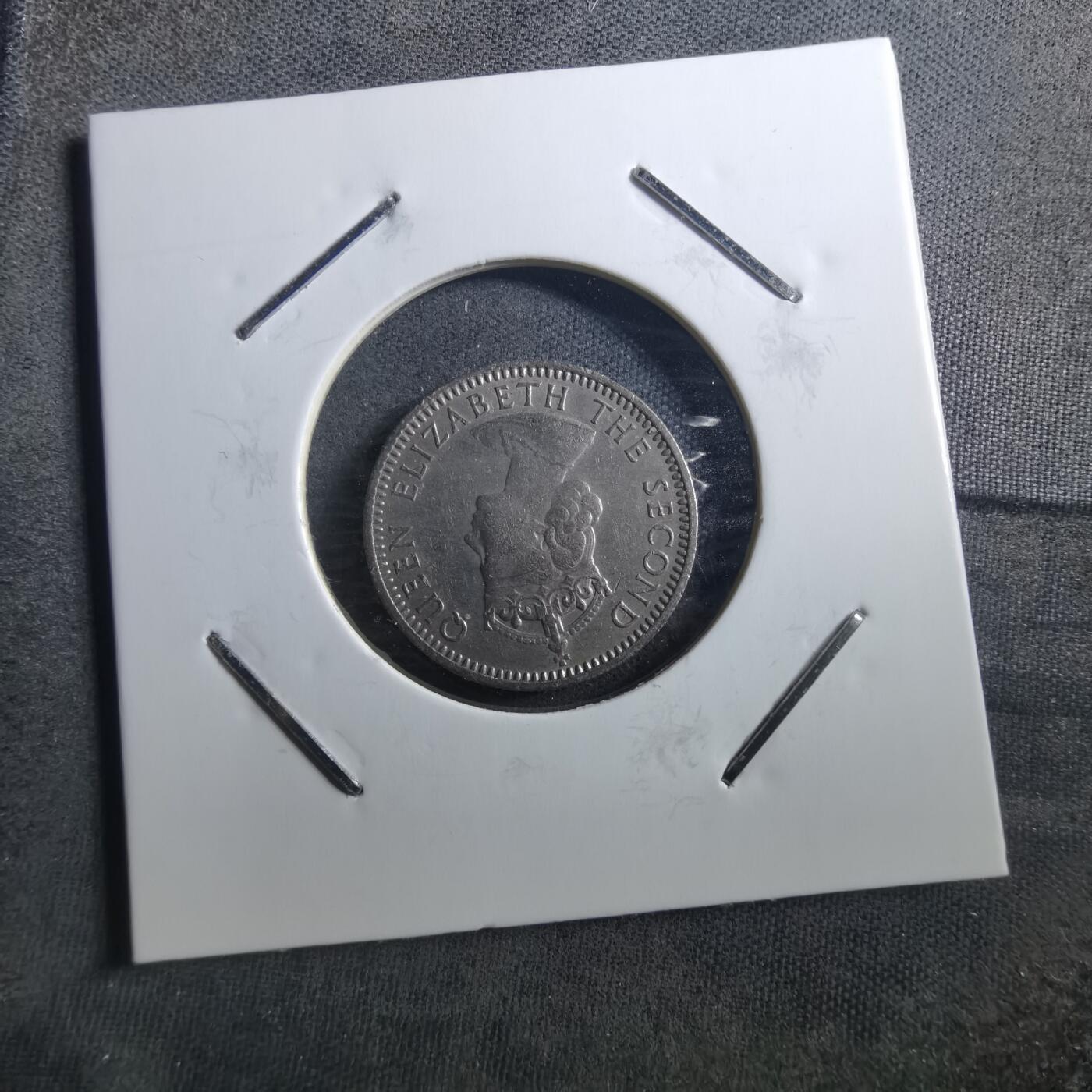 沼泽如烟--第898场 斐济1958年6便士