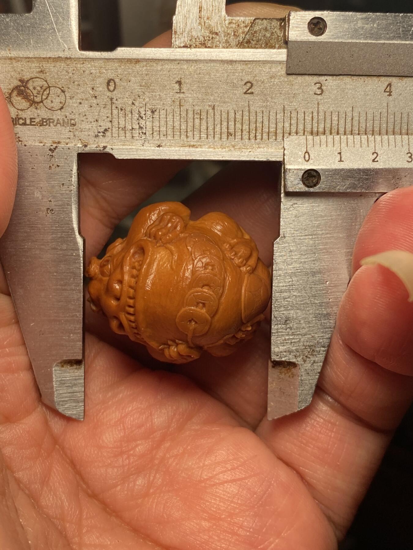 大佬都在看的苏工核雕捡漏价