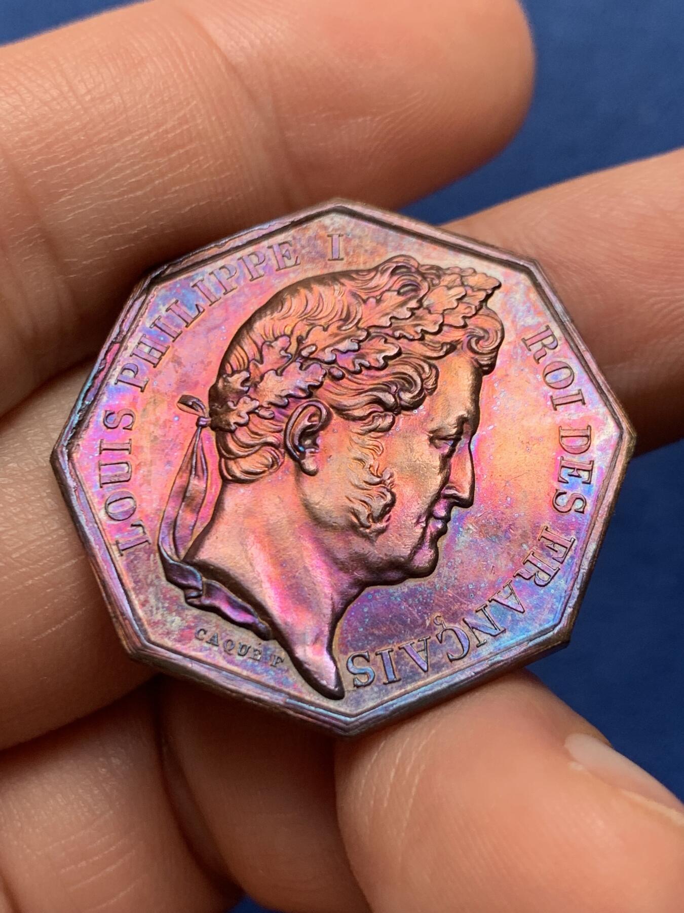 《竞宝斋》第436场 周日，周一2场连拍 （全场包邮） 法国菲利普一世头像军事训练医院竞赛八角银质代币，30.6MM，14.28克，早期油灯边铭，照镜子的蛇