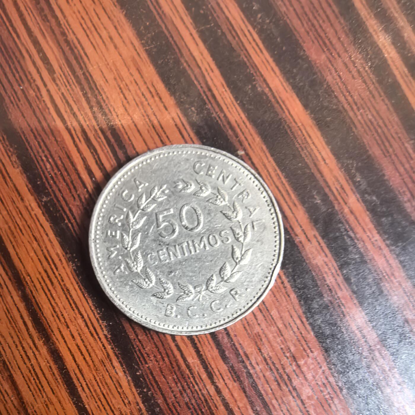 泡泡币外币第二十六场可代拍15038385335微信 哥斯达黎加50分。