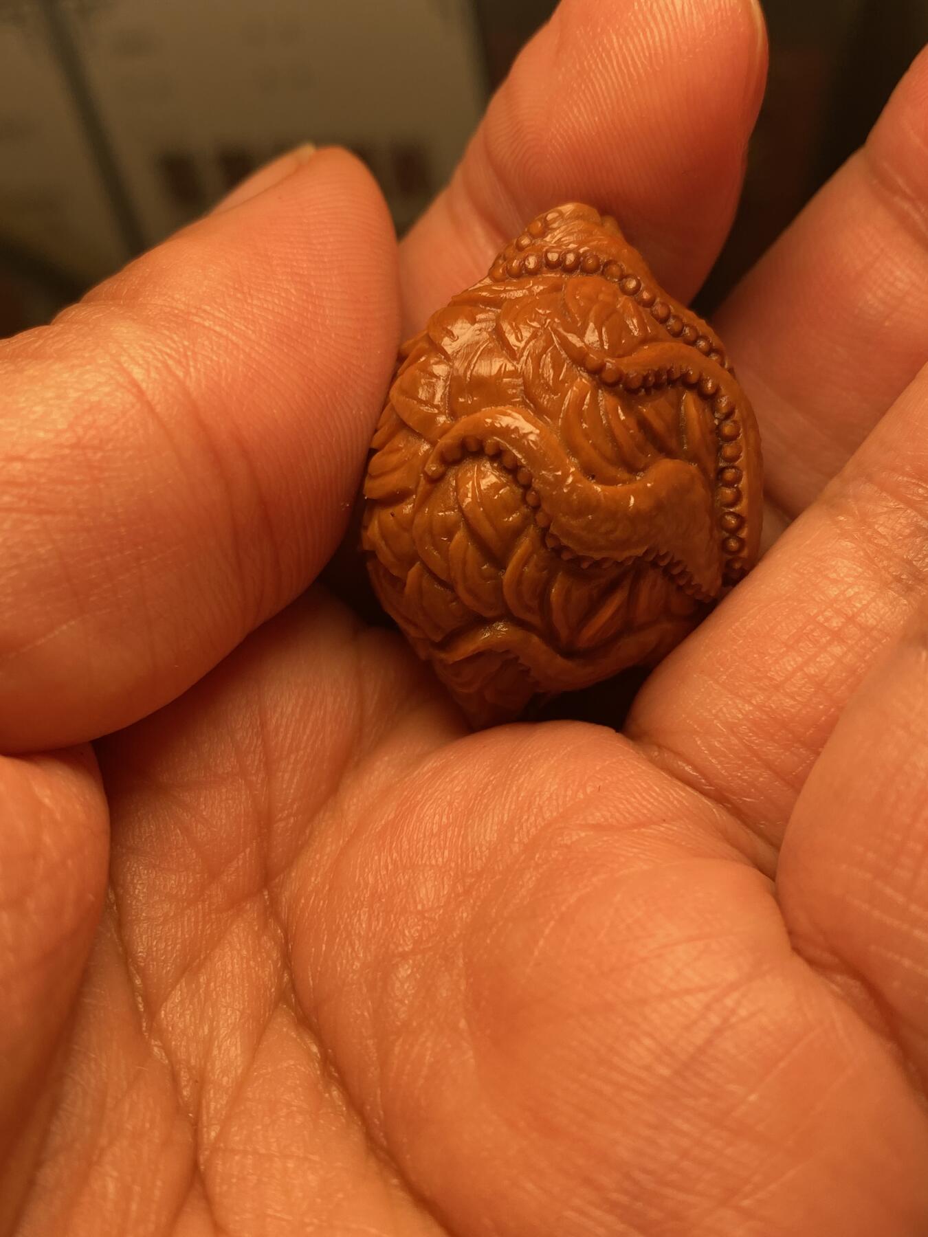 大佬都在看的苏工核雕捡漏价