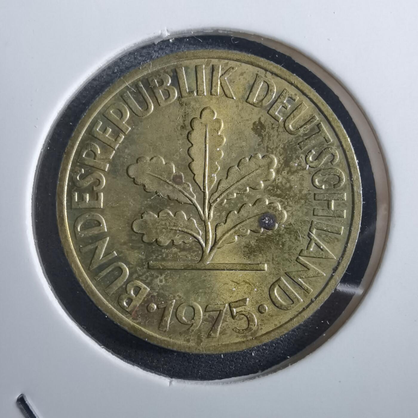 沼泽如烟--第897场 德国1975年10芬尼