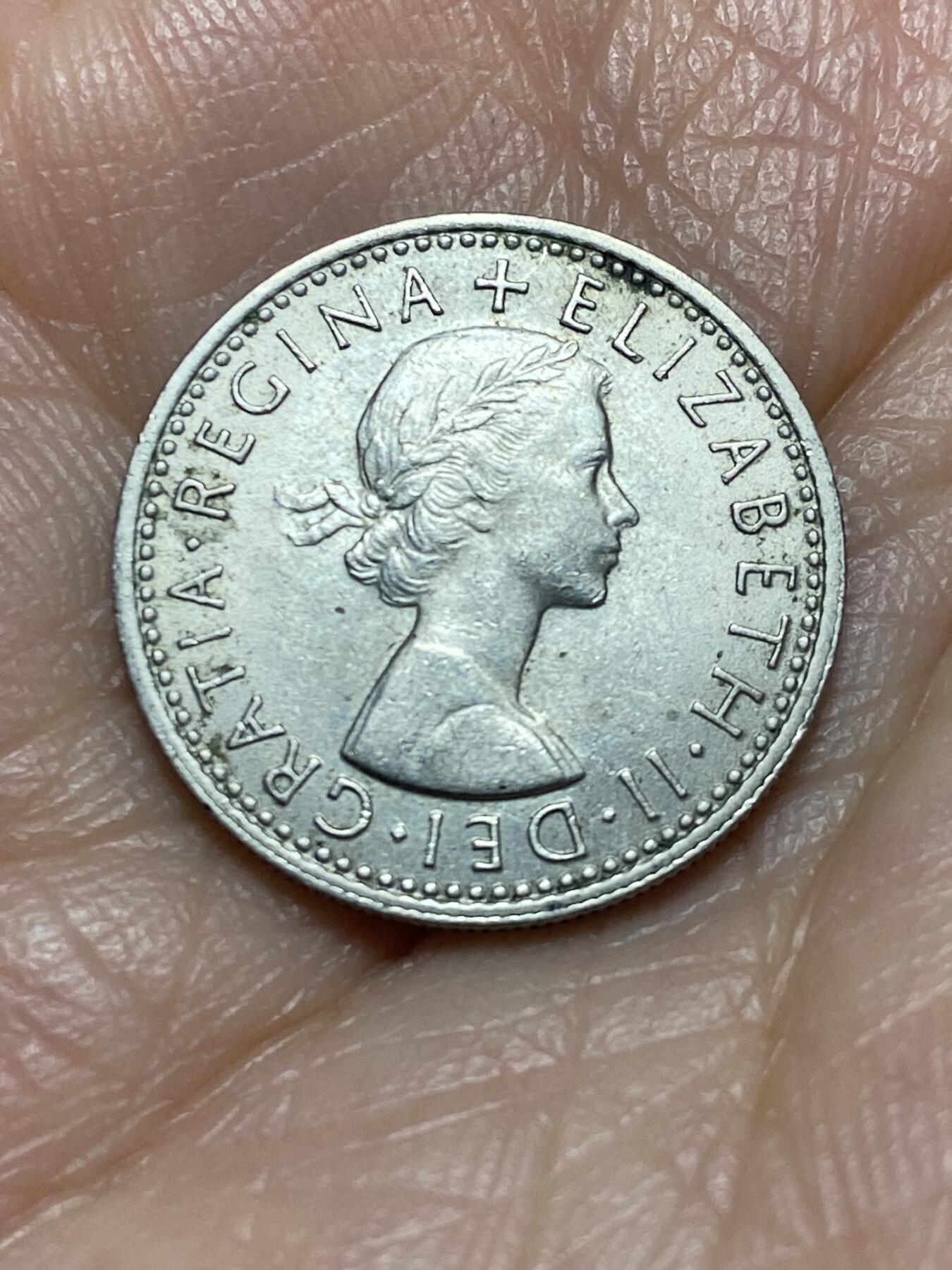 2025年第一百二十六场(总第一百五十二场）外国好品散币(免佣金) 英国🇬🇧1966年6便士(伊丽莎白二世青年桂冠第二版)