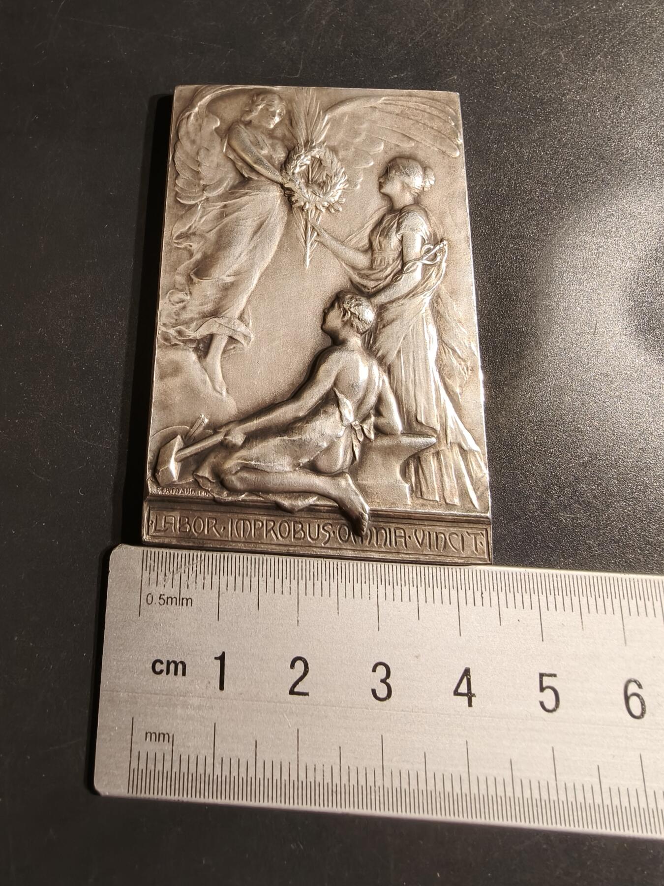 老王徽章第162期