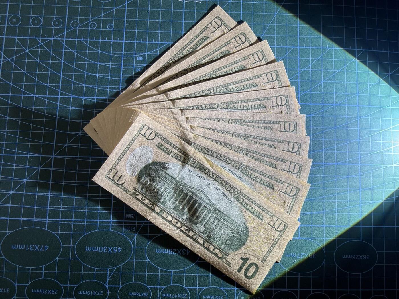 【炜奕收藏】，第五十期 美国10美元标十，UNC品相