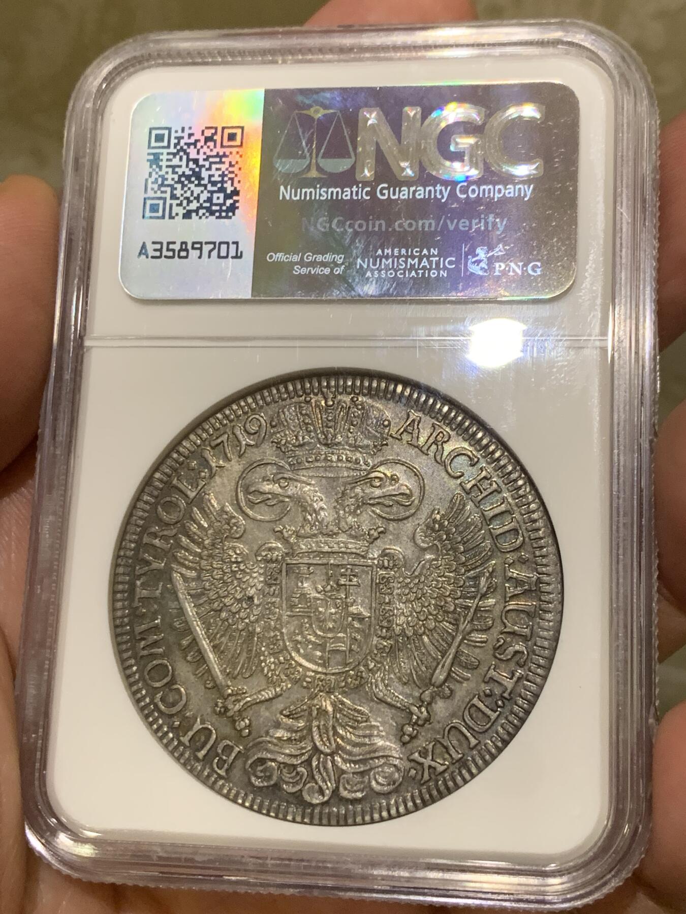 《竞宝斋》第436场 周日，周一2场连拍 （全场包邮） 亚军分 NGC MS63 神圣罗马帝国 1719年 卡尔六世 泰勒大银币 细节好 原味包浆 热门大波浪