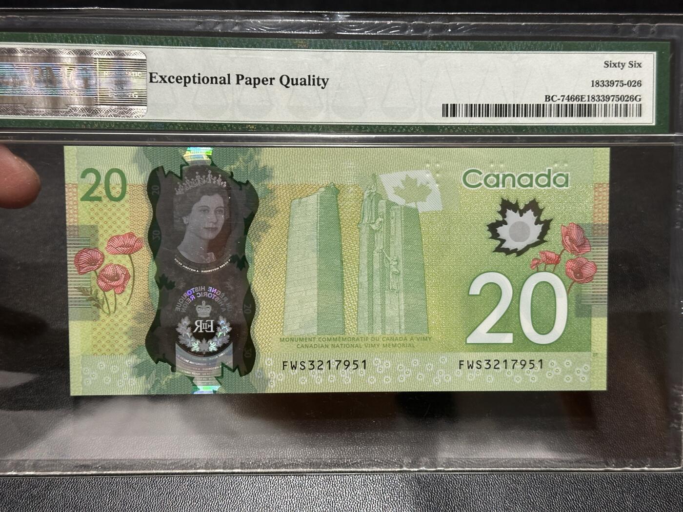 《外钞收藏家》第五百八十三期（精选场）（本期拍品丰富）（本平台长期征集拍品、欢迎藏友们联系合作） 2015年加拿大20加元 纪念钞 PMG66