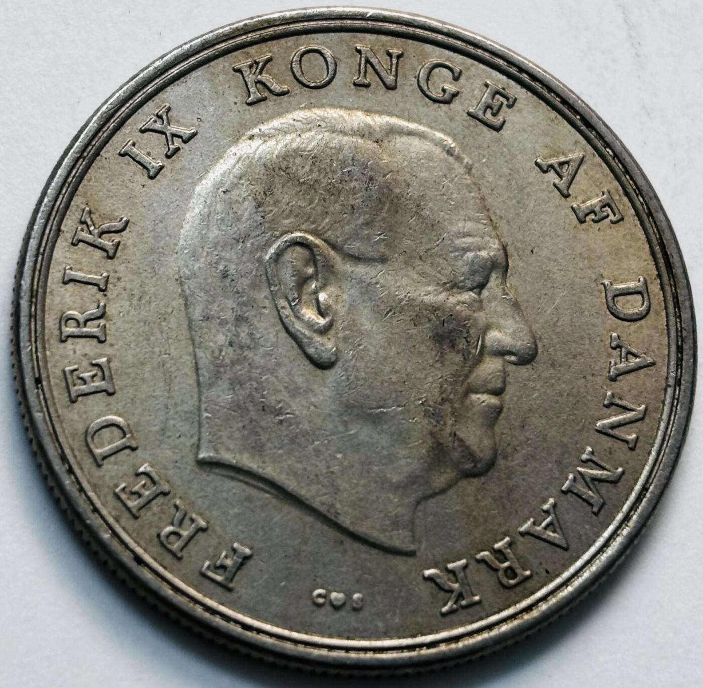 文馨钱币收藏第 280 场， 长期接收代拍品 好品 1964 年丹麦佛雷德里克九世国王 5 克朗，第一版